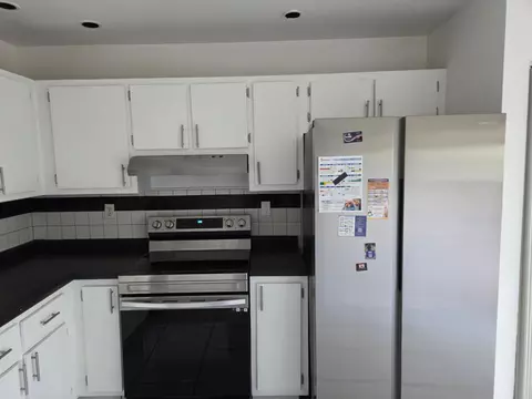 7601 Kimberly Blvd, North Lauderdale, FL 33068
