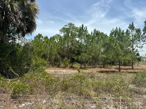 2415 NE 60th Ct, Okeechobee, FL 34972