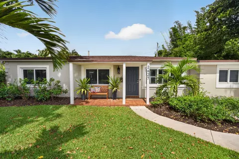 2627 NE 10th Ave, Wilton Manors, FL 33334
