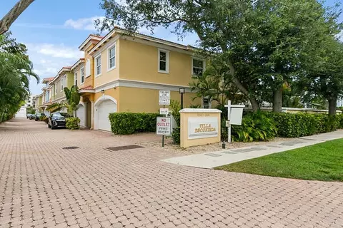 3020 NE 5th Ter, Wilton Manors, FL 33334