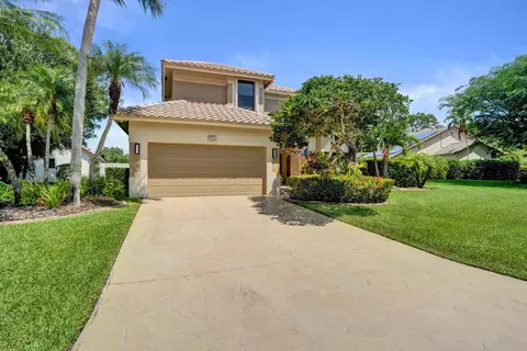 11725 Kimmie Dr, Hollywood, FL 33026