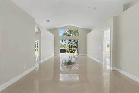 3551 Chesapeake Cir, Boynton Beach, FL 33436