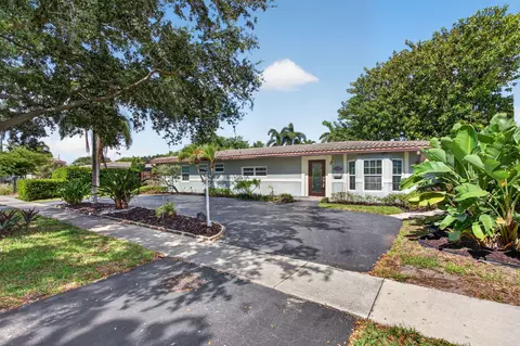 4931 NE 27th Ave, Lighthouse Point, FL 33064