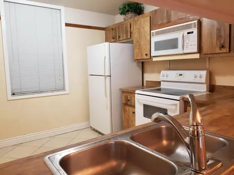 7500 NW 1st Ct #102-3, Plantation, FL 33317