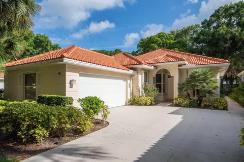 191 E Tall Oaks Cir, Palm Beach Gardens, FL 33410
