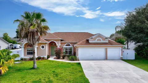 268 SW Moselle Ave, Port Saint Lucie, FL 34984