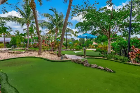 Exterior - 4344 Main St, Jupiter, FL 33458 photo 7 of 7