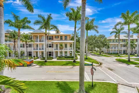 View/Area - 4344 Main St, Jupiter, FL 33458 photo 2 of 9
