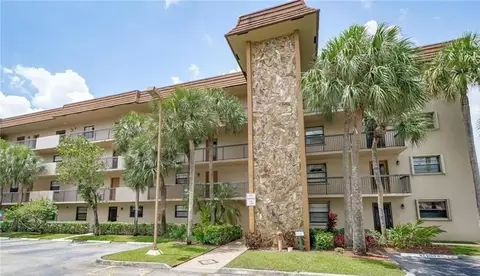 4940 E Sabal Palm Blvd #PH8, Tamarac, FL 33319