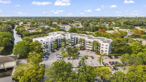 1021 Mockingbird Ln #211, Plantation, FL 33324