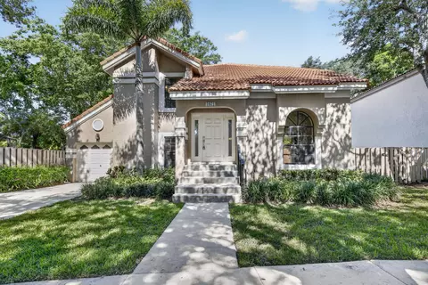 1671 NW 107th Ln, Plantation, FL 33322
