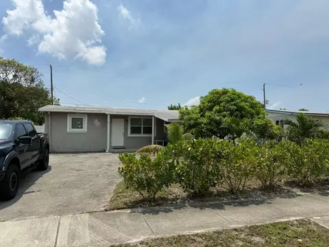 4161 NW 11th Ave, Oakland Park, FL 33309