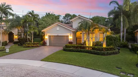 12181 Aviles Cir, Palm Beach Gardens, FL 33418