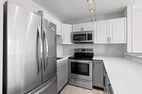 228 Camden J, West Palm Beach, FL 33417