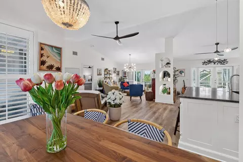 Dining - 252 Coconut Pt, Jupiter, FL 33458 photo 3 of 3