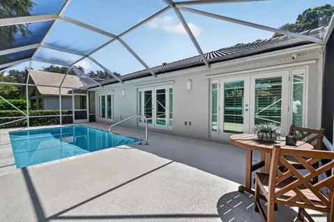 Exterior - 252 Coconut Pt, Jupiter, FL 33458 photo 7 of 12