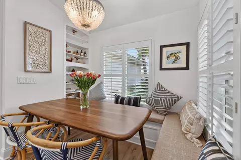 Dining - 252 Coconut Pt, Jupiter, FL 33458 photo 2 of 3