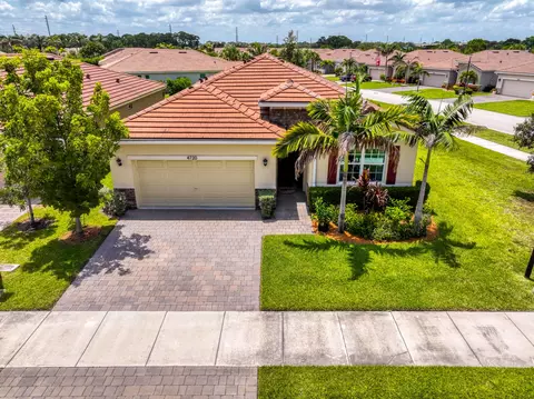 4720 NW Exchange Ave, Jensen Beach, FL 34957