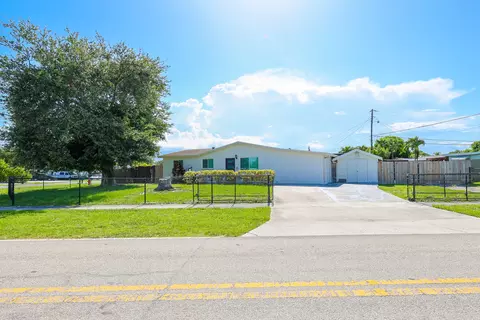 5763 Purdy Ln, West Palm Beach, FL 33415