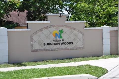 1906 SW 87th Ave, North Lauderdale, FL 33068