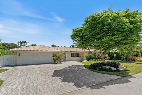 2889 NE 26th St, Fort Lauderdale, FL 33305