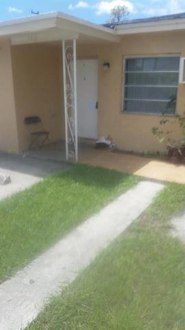 5918 N Wiley St N #A-B, Hollywood, FL 33023