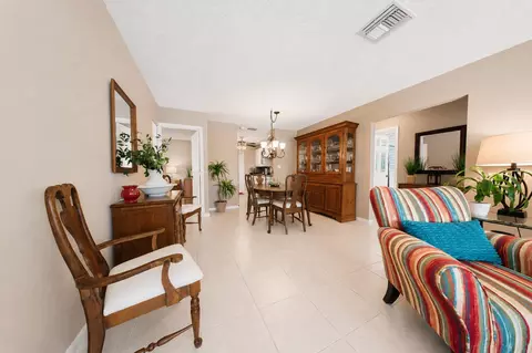 Dining - 17285 Sapp Pl, Jupiter, FL 33458 photo 1 of 3