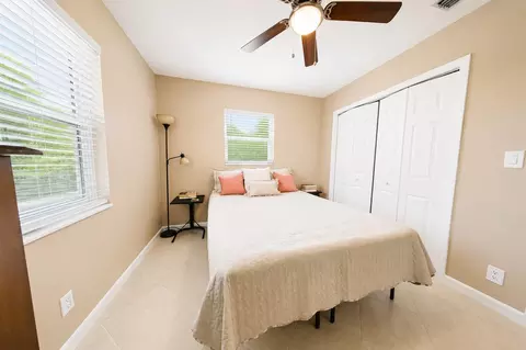 Bedroom - 17285 Sapp Pl, Jupiter, FL 33458 photo 4 of 8