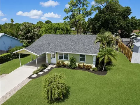 17285 Sapp Pl, Jupiter, FL 33458