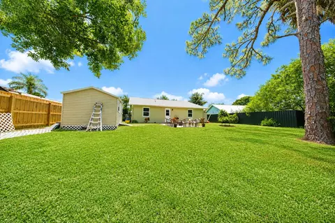 Exterior - 17285 Sapp Pl, Jupiter, FL 33458 photo 1 of 6
