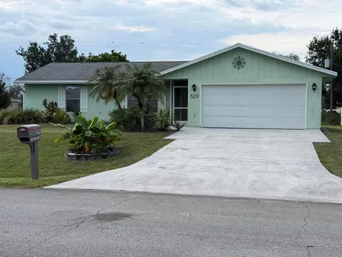 529 SW Violet Ave, Port Saint Lucie, FL 34983