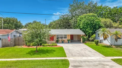 9416 SW 51st Pl, Cooper City, FL 33328