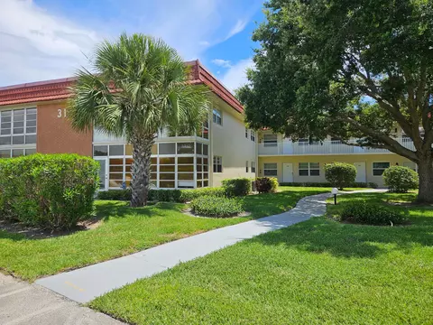 31 Pine Arbor Ln, Vero Beach, FL 32962
