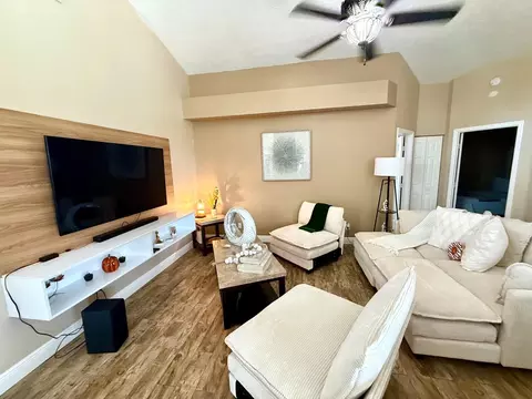 2702 SE Bishop Ave, Port Saint Lucie, FL 34952