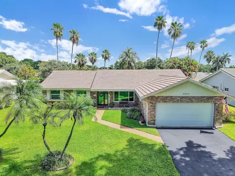 8975 NW 1st St, Coral Springs, FL 33071