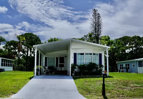 112 W Caribbean, Port Saint Lucie, FL 34952