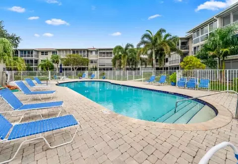 900 SW 12th St #206, Fort Lauderdale, FL 33312