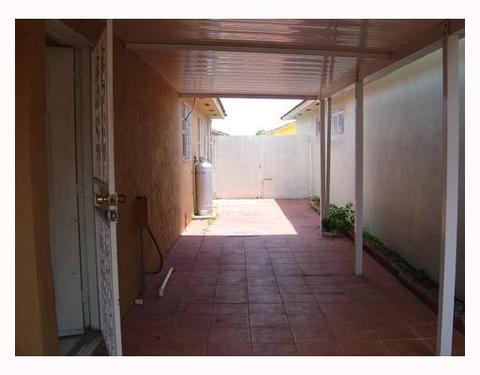 2853 W 73 Te, Hialeah, FL 33018 photo 5