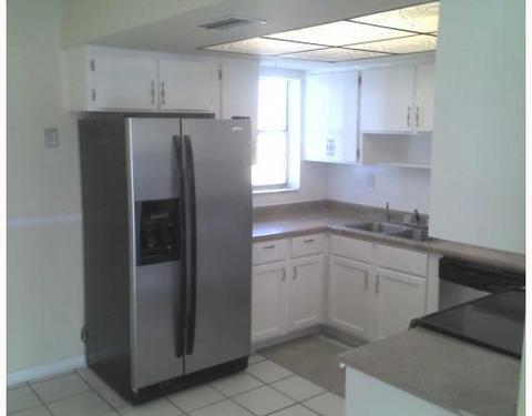 7307 SW 4th St, North Lauderdale, FL 33068 photo 4
