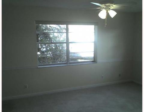 7307 SW 4th St, North Lauderdale, FL 33068 photo 7