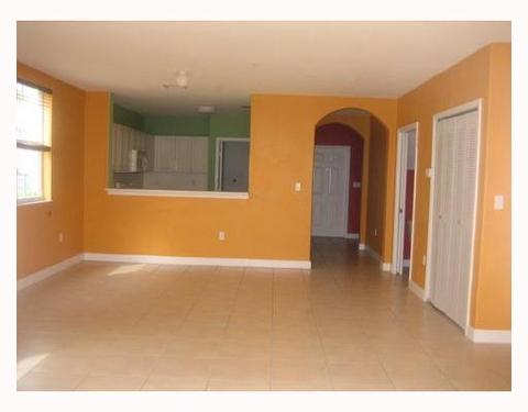 8067 W 36 Ave #7, Hialeah, FL 33018 photo 2