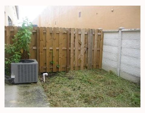 8067 W 36 Ave #7, Hialeah, FL 33018 photo 10