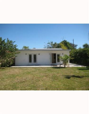 8250 NE 3 Ave, Miami, FL 33138 photo 2