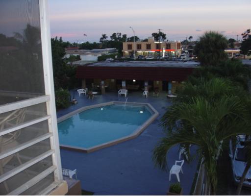 6575 W 4 Ave #302, Hialeah, FL 33012 photo 2