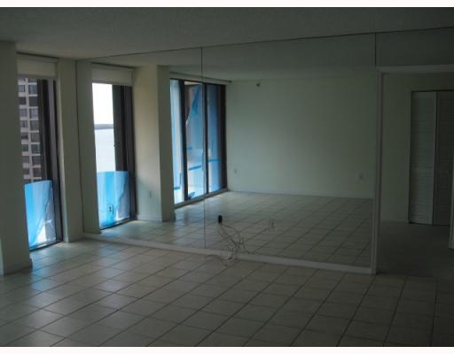 540 Brickell Key Dr #1223, Miami, FL 33131 photo 5