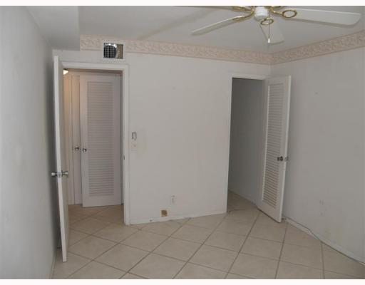 170 E Horizons 2060 #206, Boynton Beach, FL 33435 photo 8