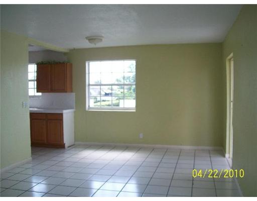190 W 64 St, Hialeah, FL 33012 photo 2