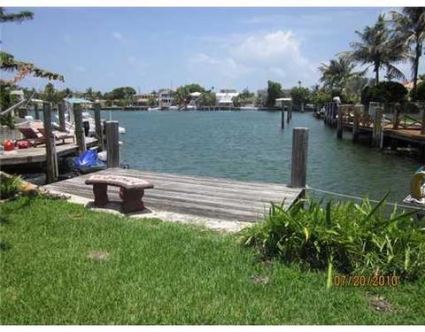 1355 Biscaya Dr, Surfside, FL 33154 photo 16