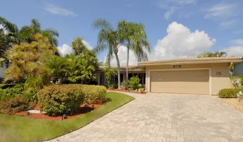 3721 NE 25th Ave, Lighthouse Point, FL 33064 photo 1