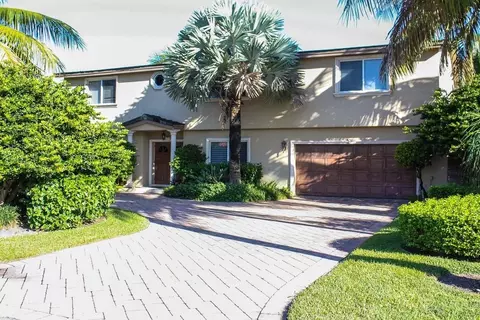 2445 SE 8th St, Pompano Beach, FL 33062 photo 3